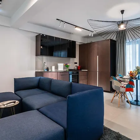 High-end & Penthouse With Terrace דירה