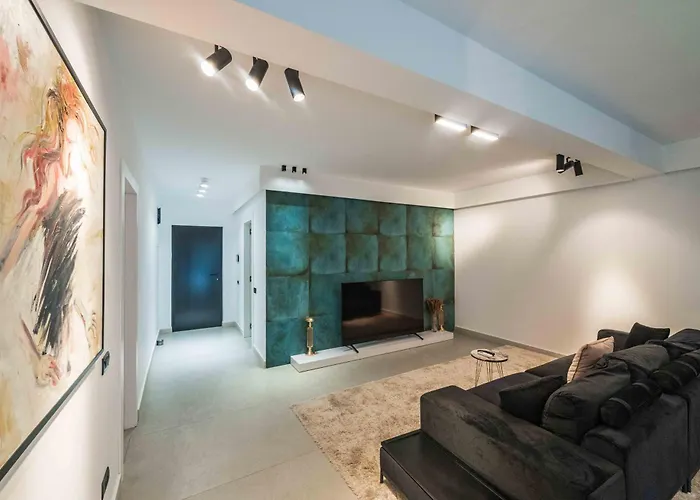 High-end & Penthouse With Terrace דירה