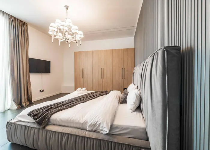 דירה High-end & Penthouse With Terrace *