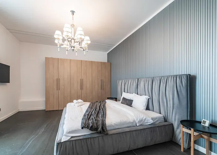 High-end & Penthouse With Terrace דירה