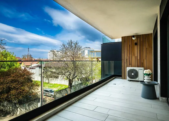 High-end & Penthouse With Terrace דירה