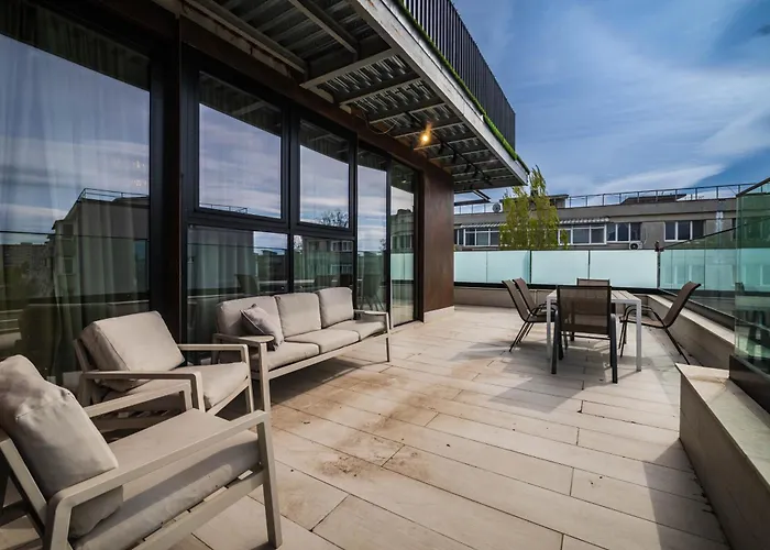 דירה High-end & Penthouse With Terrace בוקרשט