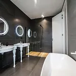 High-end & Penthouse With Terrace *