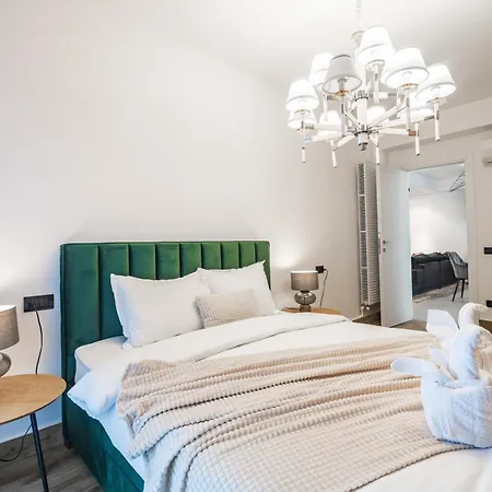 High-end & Penthouse With Terrace Daire *