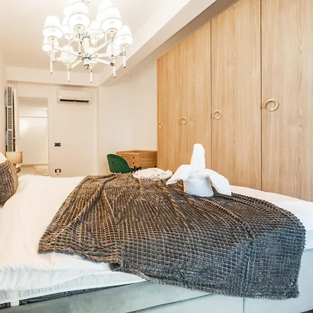 High-end & Penthouse With Terrace Apartament *