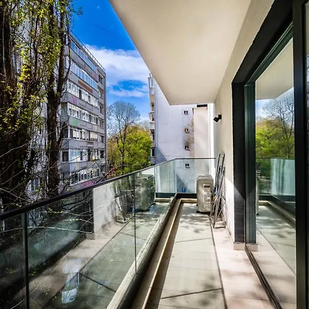 High-end & Penthouse With Terrace