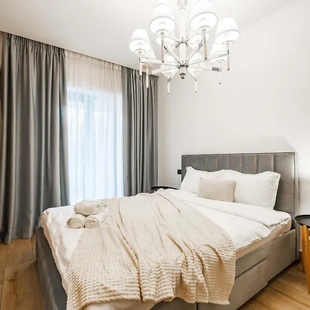 High-end & Penthouse With Terrace Apartament