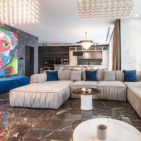 High-end & Penthouse With Terrace