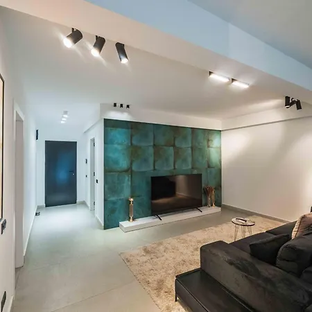 High-end & Penthouse With Terrace Apartmán