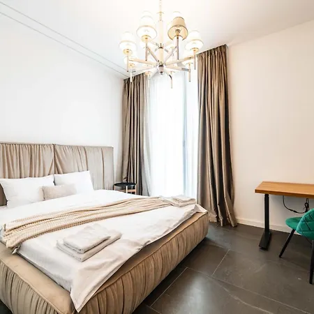 High-end & Penthouse With Terrace Apartment Bucharest