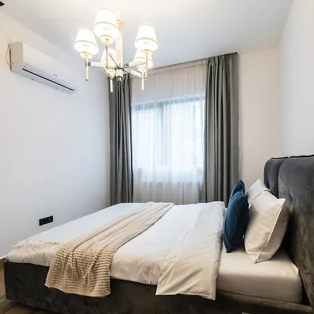 High-end & Penthouse With Terrace