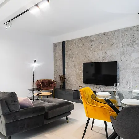High-end & Penthouse With Terrace *