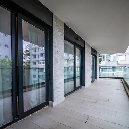 High-end & Penthouse With Terrace Bukareszt
