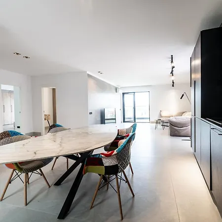 High-end & Penthouse With Terrace * Bukareszt