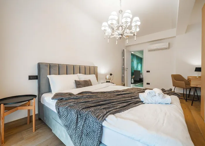 High-end & Penthouse With Terrace Daire *