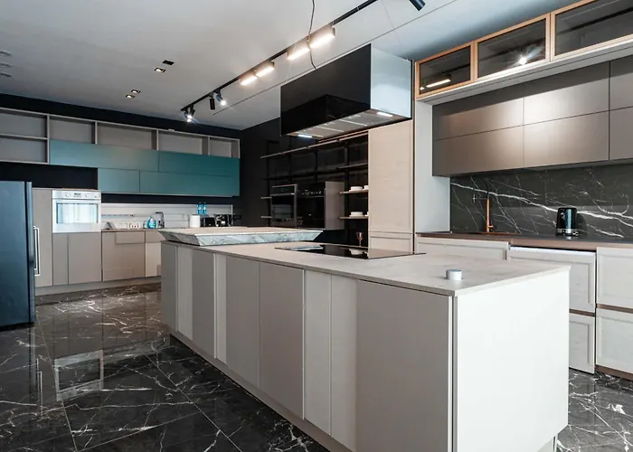 High-end & Penthouse With Terrace