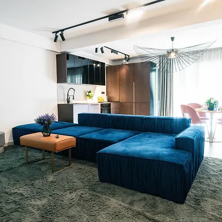 High-end & Penthouse With Terrace 公寓 *