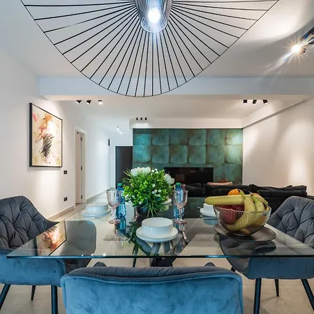 公寓 High-end & Penthouse With Terrace 布加勒斯特