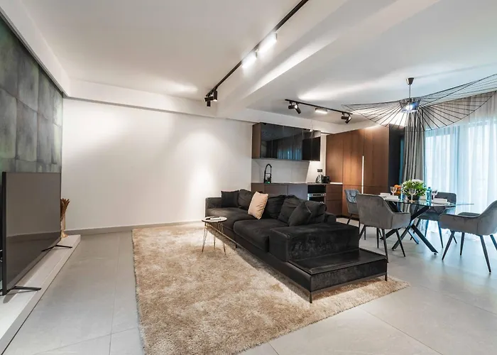 High-end & Penthouse With Terrace *