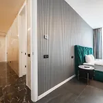 High-end & Penthouse With Terrace