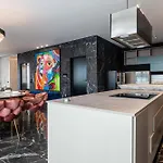 High-end & Penthouse With Terrace