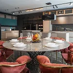 High-end & Penthouse With Terrace Apartamento
