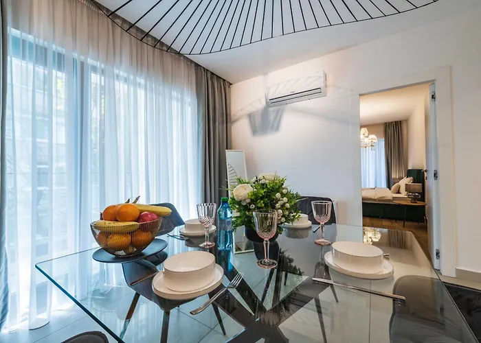 High-end & Penthouse With Terrace Boekarest